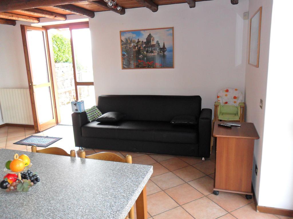 Exclusive Villa Crotto Lake View Varenna Rum bild