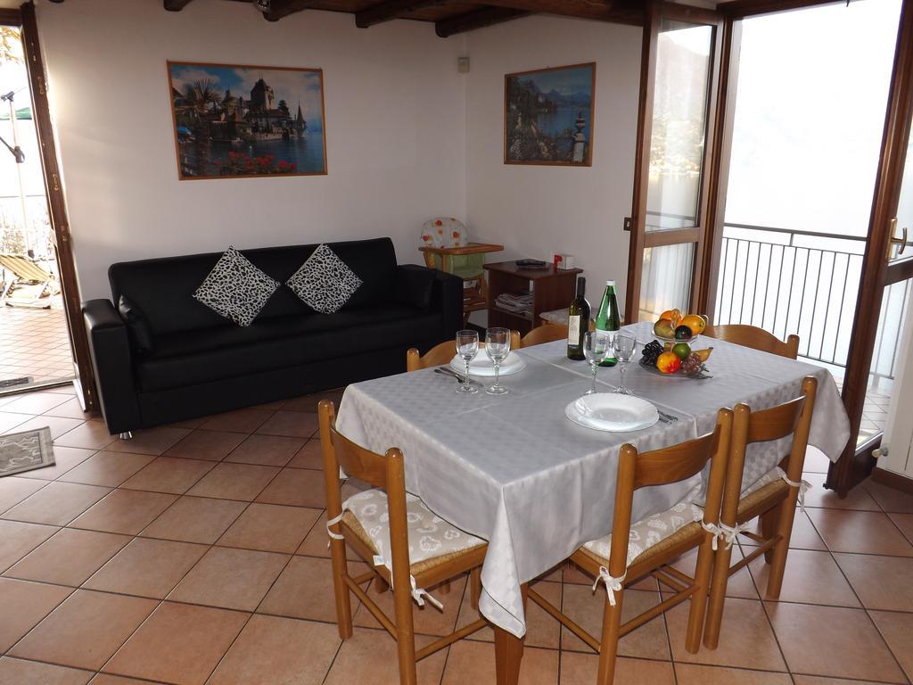Exclusive Villa Crotto Lake View Varenna Rum bild