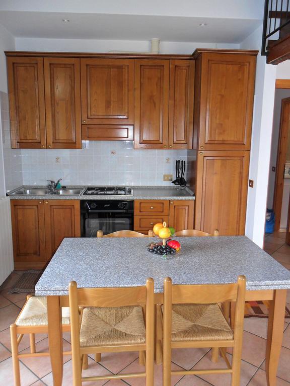 Exclusive Villa Crotto Lake View Varenna Rum bild