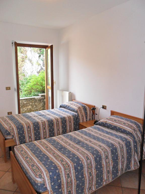 Exclusive Villa Crotto Lake View Varenna Rum bild